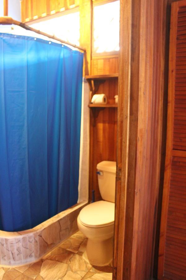 Casa Natural Puerto Viejo Hotel Puerto Viejo de Talamanca ภายนอก รูปภาพ